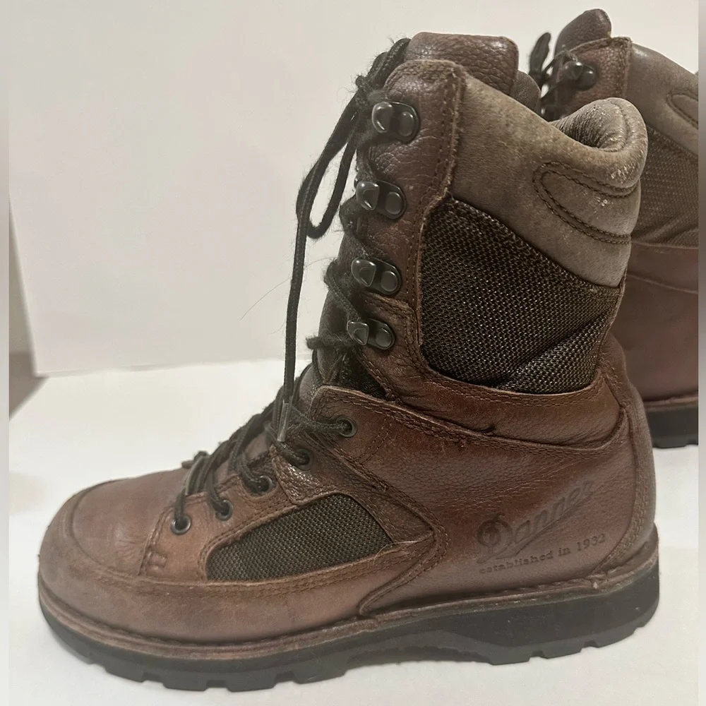 Danner 8